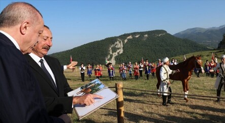 Erdoğan ile  Aliyev, Şuşa'da at yarışı izledi - spor