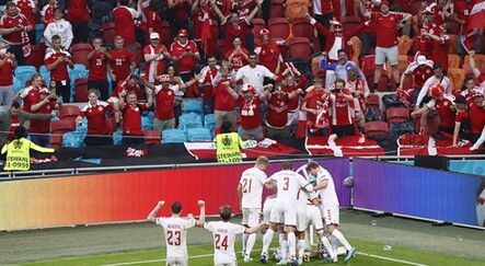 EURO 2020'de çeyrek finale çıkan ilk takım belli oldu - spor