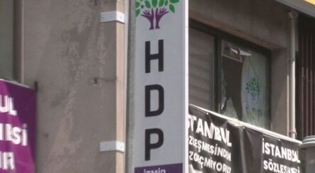 HDP İzmir il binasında silah sesleri: 1 ölü - gundem