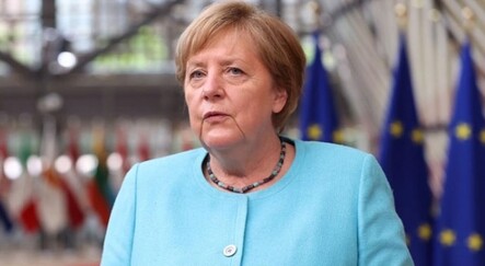 Merkel'den acil dostluk - dunya