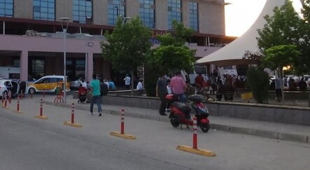 Pazar yeri savaş meydanına döndü! Ölü ve yaralılar var - yasam