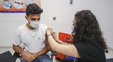 Umursamaz gençler aşılamayı yavaşlattı - gundem