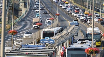AK Parti sağlıkçılar için devrede - politika