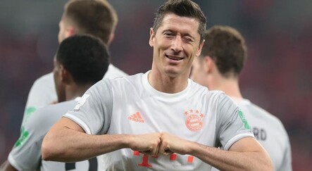 Almanya'da yılın futbolcusu Lewandowski - spor