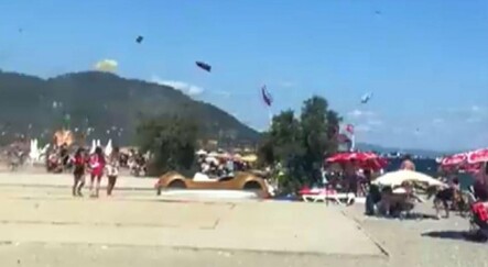 Balıkesir’de hortum sahil şeridini birbirine kattı - yasam