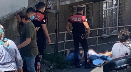 Beyoğlu'nda silahlı saldırı: 3 ölü, 1 yaralı - yasam