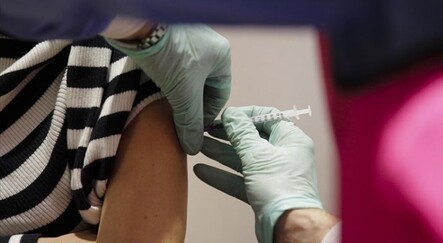 Covid-19 geçirenler iki doz aşı olabilecek - saglik