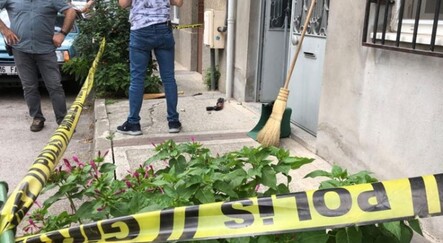 Dehşet anları! Babasını pompalı tüfekle kurşun yağdırdı - yasam