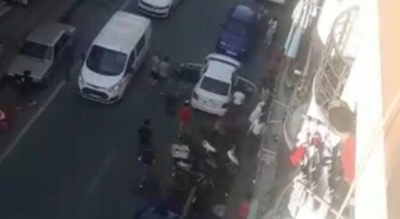 Emlak dükkanına silahlı saldırı: Göğsünden ve ayaklarından yaralandı - yasam