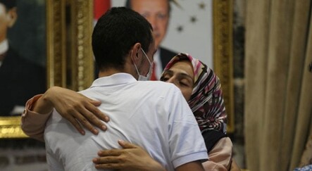 Evlat nöbetindeki 3 aile daha çocuklarına kavuştu - gundem