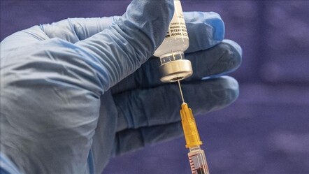 Japonya'da Moderna aşısı için 12 yaş ve üzerine izin çıktı - dunya