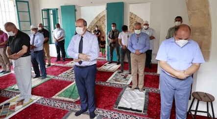Kapalı Maraş'ta 47 yıl sonra ilk cuma namazı - ekonomi