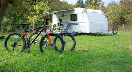 Karavanda facia: 3 kişi öldü, 2 kişi hastanelik oldu - yasam