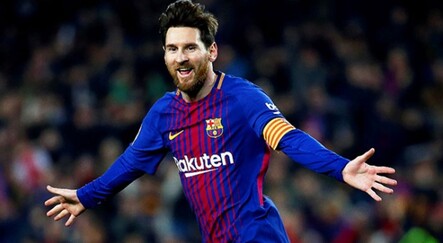 Lionel Messi, Barcelona'da kaldı - spor