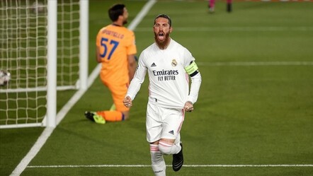 PSG Sergio Ramos'u kadrosuna kattı - spor