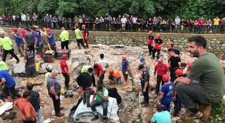 Rize'de selde kaybolan iki kişinin araması sürüyor - dunya