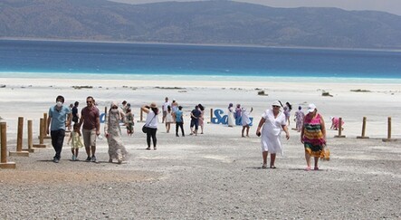 Salda Gölü'ne ziyaretçi akını - yasam