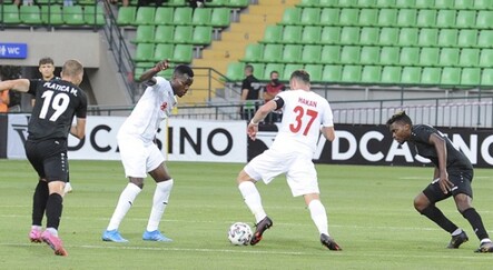 Sivasspor, UEFA Avrupa Konferans Ligi maçında Petrocub'u yendi - spor