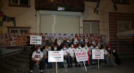 Evlat nöbeti tutan acılı aileler: 3 Eylül'de bütün dünyayı burayı buraya bekliyoruz - gundem