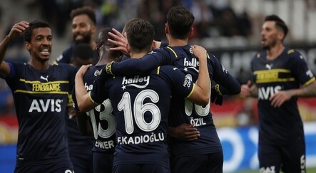 Fenerbahçe Finlandiya'da güle oynaya turladı - spor