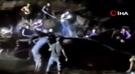 Fıkra gibi olay! Kız kaçırmaya geldiler, kundakçı sanılıp linç edildiler - yasam