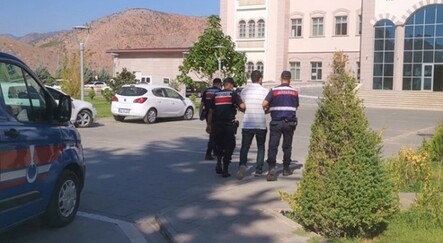 Jandarma olarak tanıttı kendini! 15 bin TL vurgun yaptı - yasam