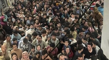 Kolombiya, 4 bin Afgan'ı geçici olarak ülkeye kabul edecek - dunya