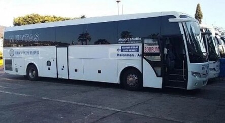 Rus turist bin 200 doları düşürdü, otobüs şoförü teslim etti - gundem