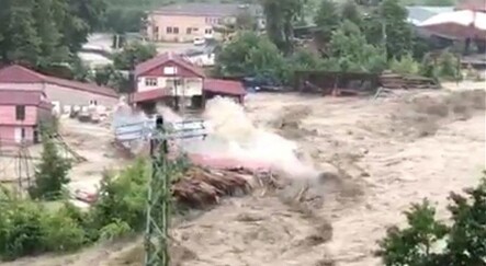 Selde yıkılan fabrikanın görüntüleri ortaya çıktı - yasam
