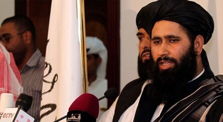 Taliban sözcüsü: Kadın sağlık çalışanları işlerine dönsün - dunya