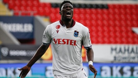 Trabzonspor: Genoa, Ekuban'a talip oldu - spor