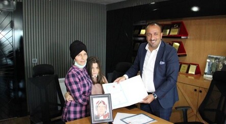 Annesini korona virüsten kaybeden iş adamından arazi hediyeli aşı kampanyası! - saglik