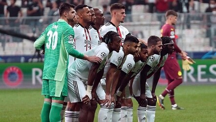 Beşiktaş, Borussia Dortmund'a 2-1 yenildi - spor