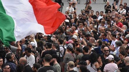 İtalya'da Covid-19 bilançosu ağırlaşıyor - dunya