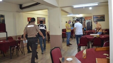 Kahvehanede silahlı kavga: Ölü ve yaralılar var - dunya