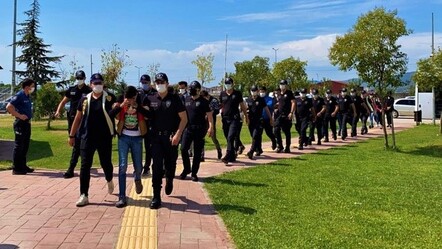 Kınadan düğüne değil cezaevi gitti! - dunya