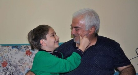 Oğluna işitme cihazı almak isteyen baba sosyal medya dolandırıcılarının tuzağına düştü! - yasam