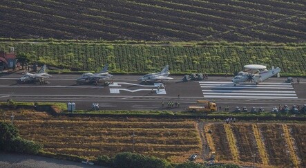Yok böyle tatbikat! Savaş uçakları otoyola indi - gundem