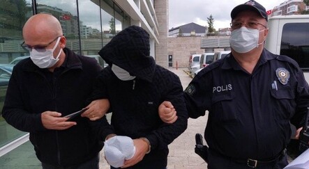 7 ayrı suçtan aranan hırsız börekçide kahvaltı yaparken yakalandı - yasam