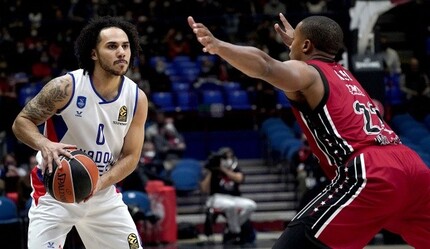 Anadolu Efes, Milano'da 4'te 0 yaptı - spor