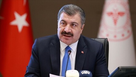 Bakan Koca, sağlık çalışanlarına ek ödeme açıklaması yaptı - dunya