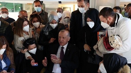 Cumhurbaşkanı Erdoğan Üsküdar'da vatandaşlarla buluştu: Gençlerden yoğun ilgi - gundem