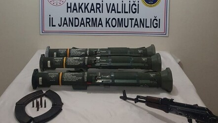 Hakkari'de AT-4 tanksavar ele geçirildi - turkiye