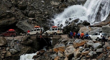 Hindistan ve Nepal'de şiddetli yağışlar nedeniyle ölü sayısı yükseliyor - dunya