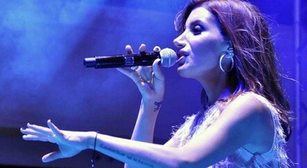 İrem Derici’nin konser öncesi küfür etti! Sosyal medyada gündem oldu - magazin
