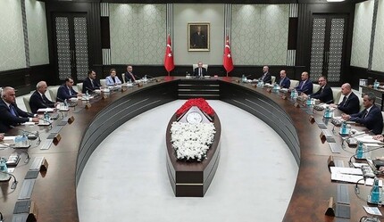 Kabine toplandı: Dövizdeki artış ve elçiler masada - gundem