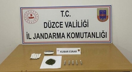 Otobüsle yolculuk yapıyordu, valizinden uyuşturucu çıktı - gundem