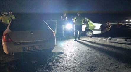 Otomobiller kafa kafaya çarpıştı: Ölüler var - t-otomobil