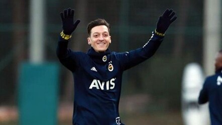 Özil, Fenerbahçe camiasını heyecanlandırdı - spor