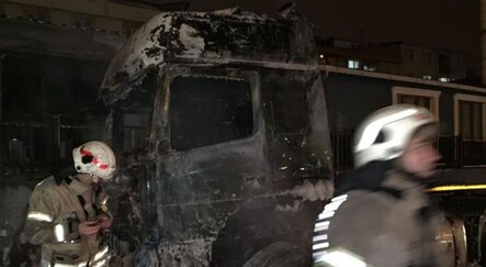 Park halindeki iki tırı alev topuna çeviren yangını tır sürücüsünün çıkardığı ortaya çıktı - yasam